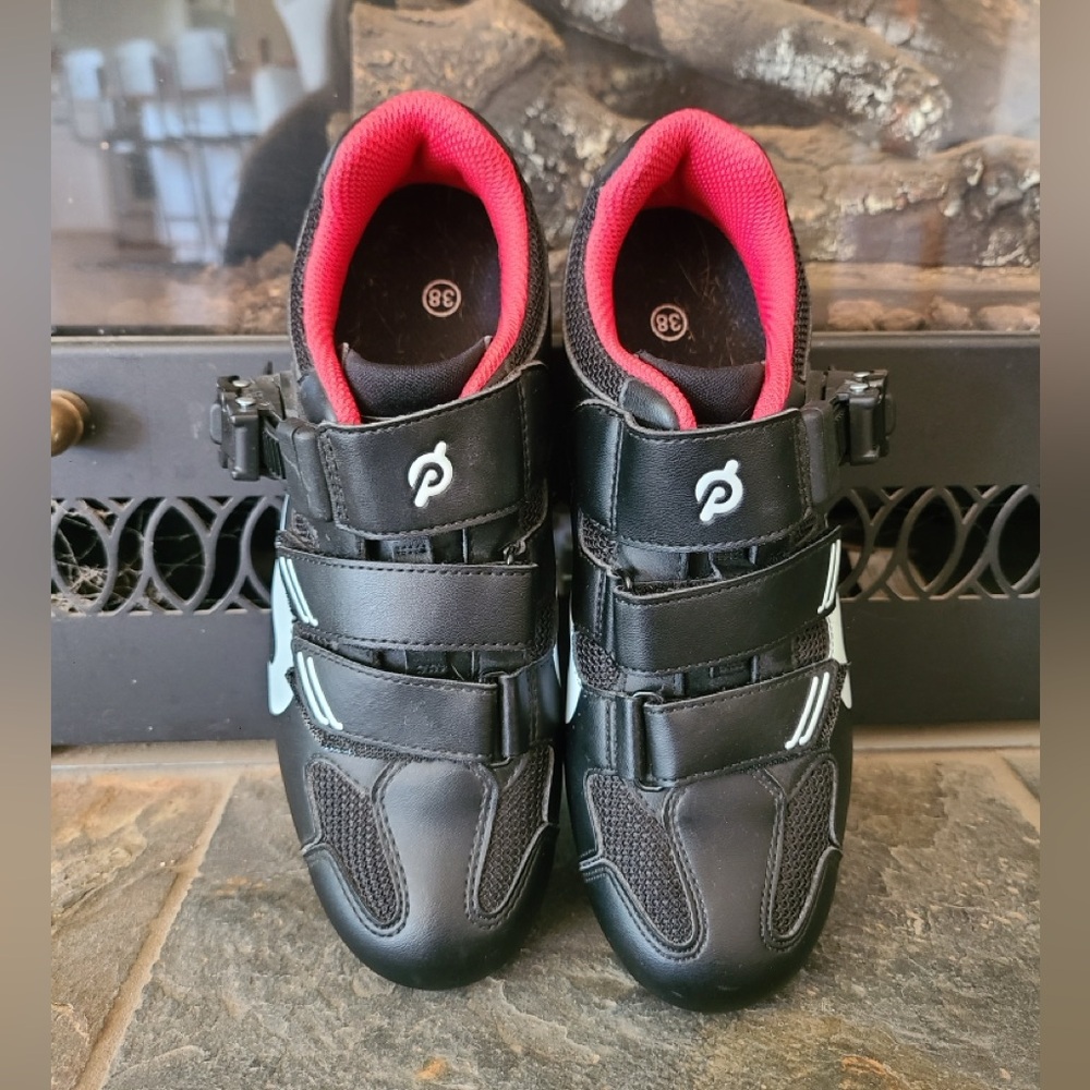 Peloton black and red stationary biking shoes women’s 7
